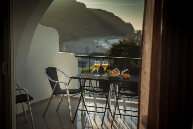 Waterside Village Praia Da Luz Екстер'єр фото